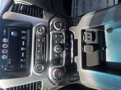 Used 2020 Chevrolet Tahoe LT image 11
