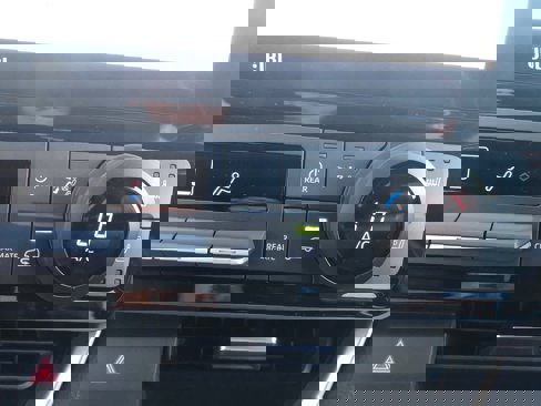 New 2026 Toyota Grand Highlander AWD Hybrid image 17