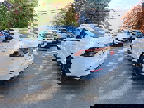 New 2025 Honda Accord SE image 4