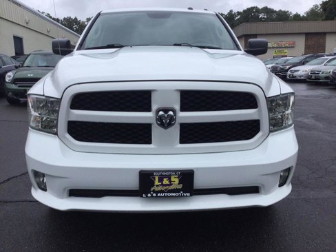 Used 2017 RAM 1500 Express image 2
