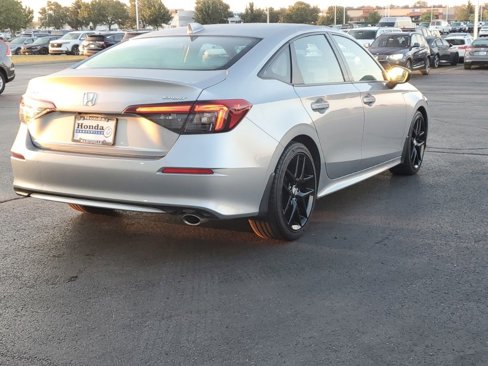 Used 2025 Honda Civic Sport image 8