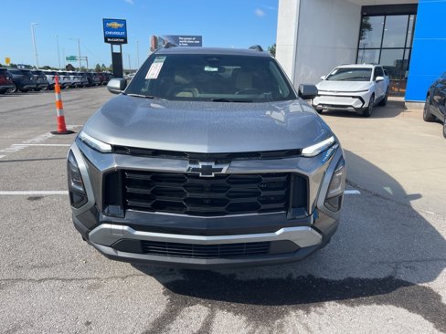 New 2026 Chevrolet Equinox ACTIV w/ Convenience Package III image 8