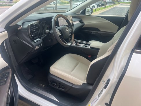 Used 2024 Lexus RX 350 Premium image 5