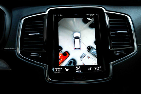 Used 2021 Volvo XC90 T8 R-Design w/ Advanced Package image 58