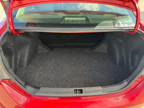 Used 2019 Toyota Corolla LE image 22