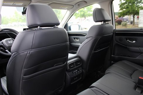 New 2025 Honda Pilot Touring image 17