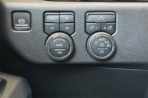 New 2025 Chevrolet Silverado 1500 LT Trail Boss w/ Convenience Package II image 34