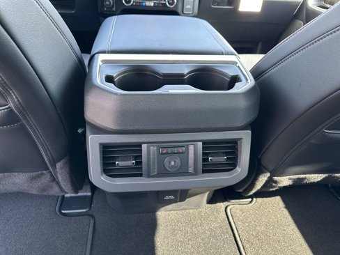 New 2025 Ford F350 Lariat w/ Lariat Ultimate Package image 16
