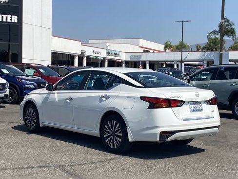 Used 2023 Nissan Altima 2.5 SV image 5