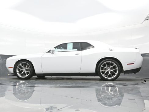 Used 2022 Dodge Challenger GT image 29