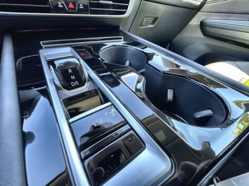 New 2025 Volkswagen Atlas SEL image 19
