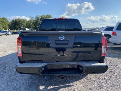 Used 2017 Nissan Frontier Desert Runner image 6