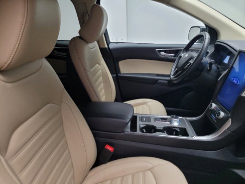 Used 2022 Ford Edge SEL w/ Convenience Package image 21