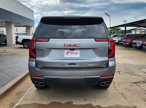 New 2026 GMC Yukon AT4 w/ AT4 Premium Package image 4
