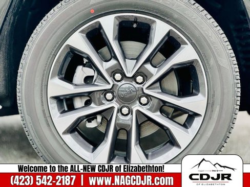 New 2024 Jeep Grand Cherokee L Overland w/ Luxury Tech Group IV image 10