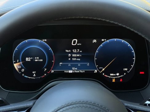 New 2025 Maserati Grecale GT image 16