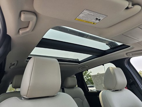 New 2025 MAZDA CX-70 Plug-In Hybrid w/ Premium Pkg image 7