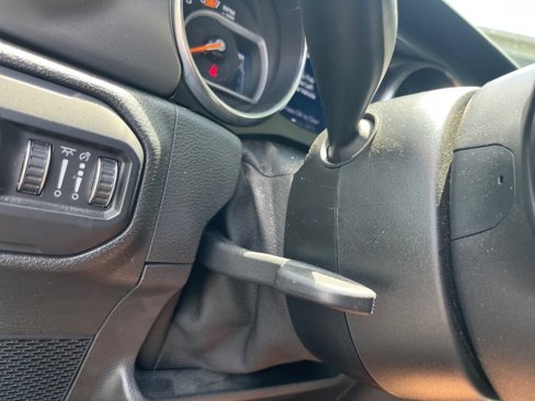 Used 2021 Jeep Wrangler Unlimited Sport image 33