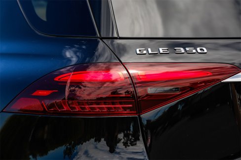 Used 2025 Mercedes-Benz GLE 350 4MATIC image 8