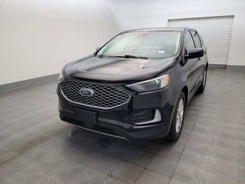Used 2024 Ford Edge SEL image 15