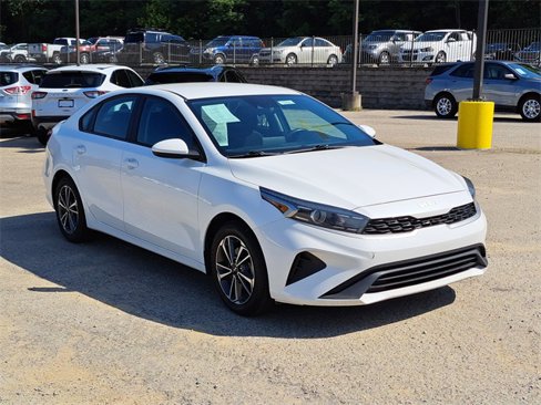 Used 2022 Kia Forte LXS image 7