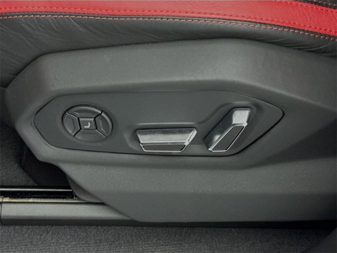 Used 2023 Lamborghini Urus S image 21