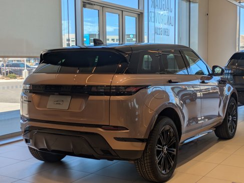 New 2026 Land Rover Range Rover Evoque Dynamic SE image 3