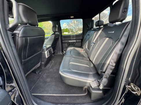 Used 2018 Ford F150 Platinum w/ Equipment Group 701A Luxury image 17