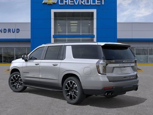 New 2026 Chevrolet Suburban RST image 3