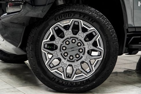 Used 2024 GMC Hummer EV 3X image 6