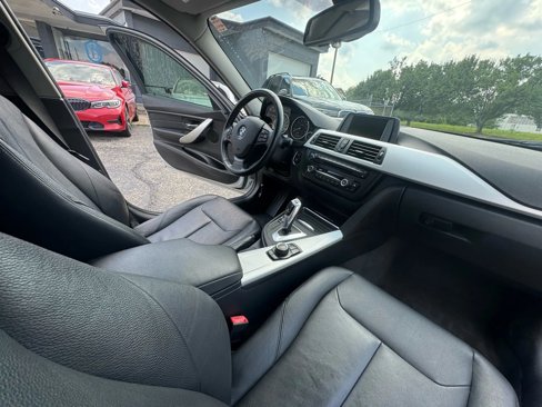 Used 2013 BMW 328i xDrive Sedan image 16