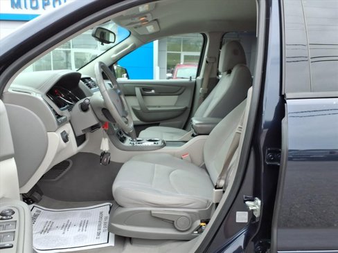 Used 2015 GMC Acadia SLE image 11