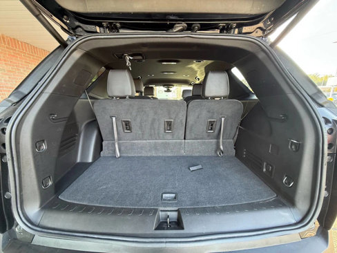 Used 2023 Chevrolet Traverse LT w/ LT Premium Package image 37