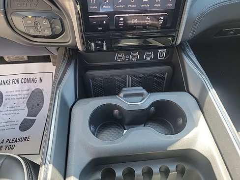 New 2025 RAM 2500 Rebel w/ Rebel Level 2 Equipment Group image 16