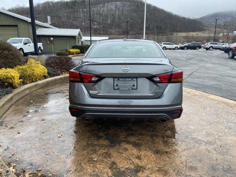 Used 2024 Nissan Altima 2.5 SV w/ SV Premium Package image 6