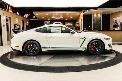 Used 2020 Ford Mustang Shelby GT350R w/ GT350R Equipment Group 920A image 11