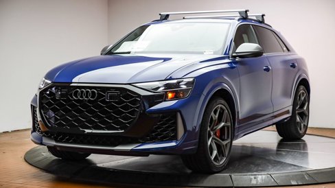 New 2025 Audi RS Q8 performance image 10