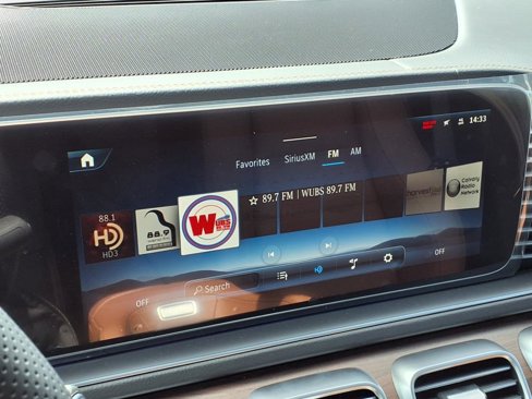 New 2025 Mercedes-Benz GLS 450 4MATIC image 17
