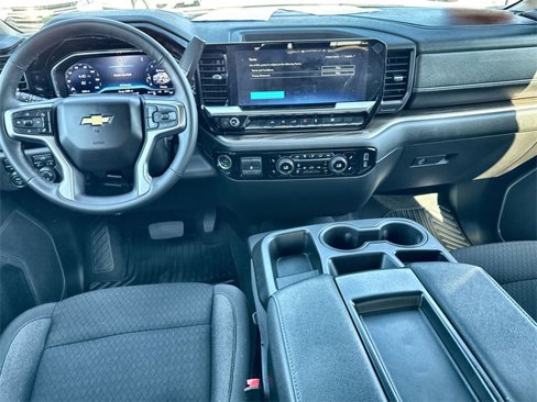 Used 2025 Chevrolet Silverado 1500 LT image 19