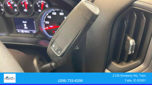 Used 2021 Chevrolet Silverado 1500 Custom Trail Boss w/ LPO, Dark Essentials Package image 29