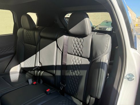 New 2025 Mitsubishi Outlander SEL Black Edition image 22