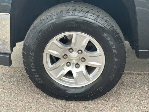 Used 2018 Chevrolet Silverado 1500 LT w/ All Star Edition image 29