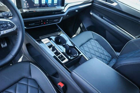New 2025 Volkswagen Atlas Cross Sport SEL Premium R-Line image 39
