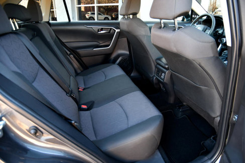 Used 2024 Toyota RAV4 XLE image 24