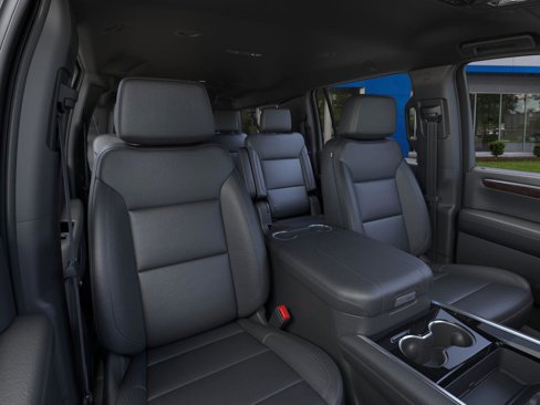New 2026 Chevrolet Suburban Z71 image 16