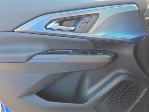 New 2026 Chevrolet Equinox EV LT image 21