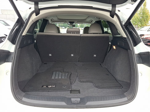 Certified 2024 INFINITI QX50 Luxe image 28