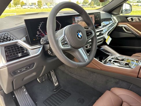 New 2026 BMW X6 xDrive40i w/ Climate Comfort Package image 19