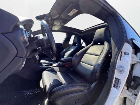 Used 2018 Mercedes-Benz CLA 250 4MATIC image 23