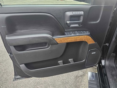 Used 2017 Chevrolet Silverado 1500 High Country image 14